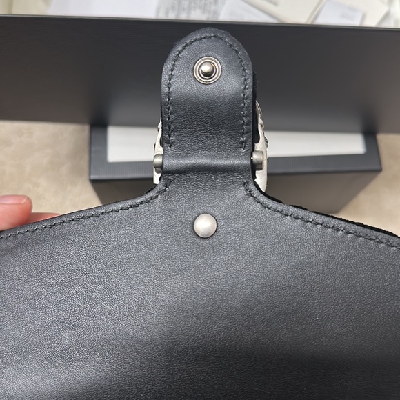 Gucci | Small Dionysus Velvet Shoulder Bag - Picture 6 of 12